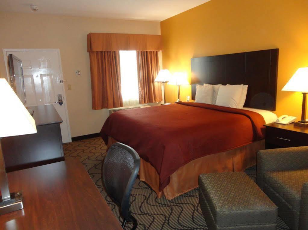 Best Western Lake Conroe Montgomery Luaran gambar